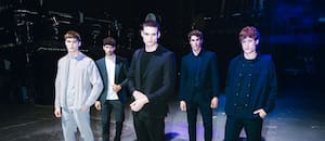 Cómo vestirse bien sin renunciar a la comodidad: la nueva tendencia de la indumentaria masculina