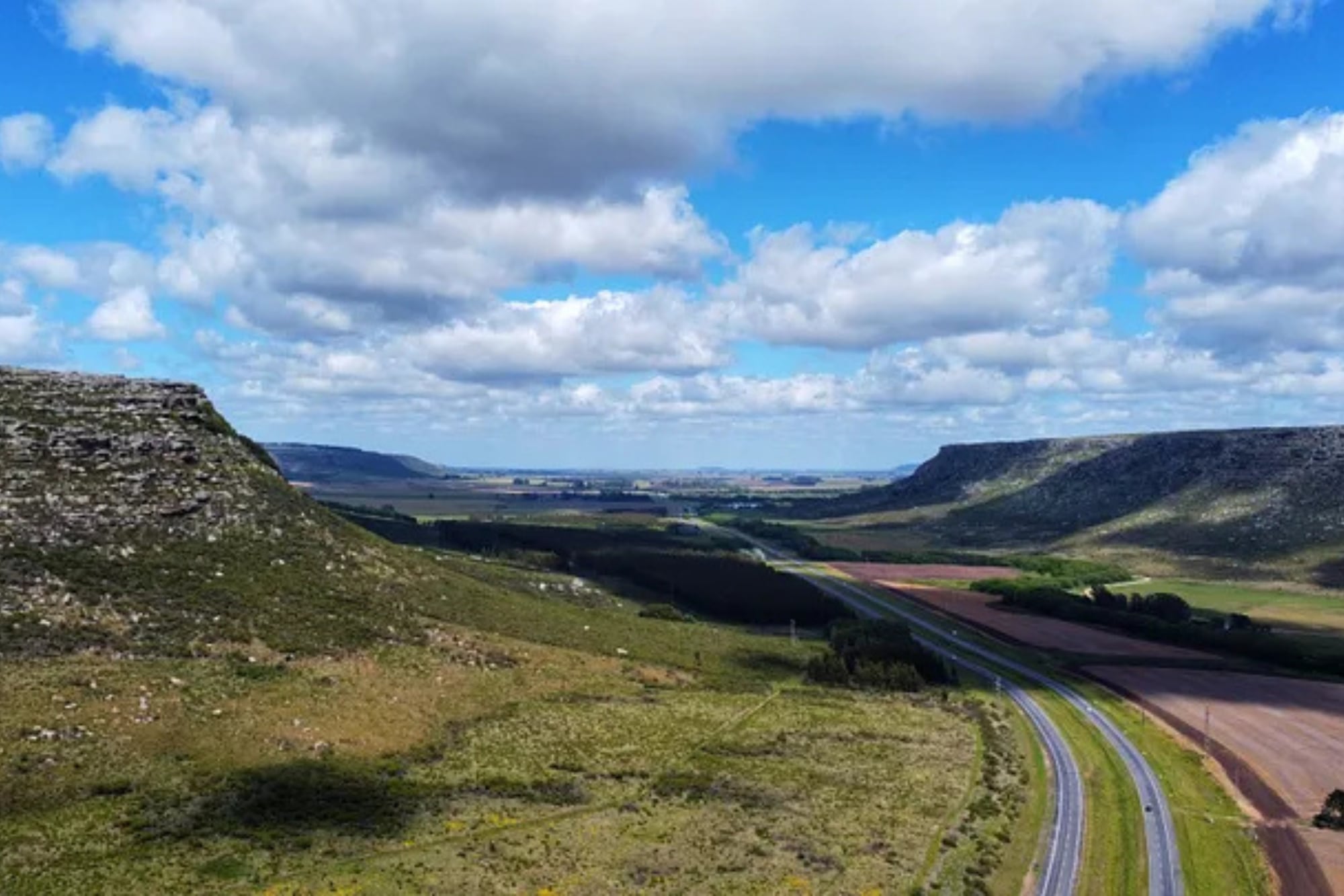 Una postal de la Ruta Nacional 226, donde apareció la primera víctima del que se llamó loco de la ruta