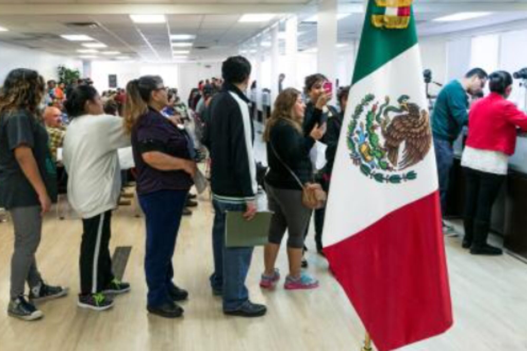 Familias mexicanas en Dallas pueden acudir al consulado para tramitar la carta poder gratuita