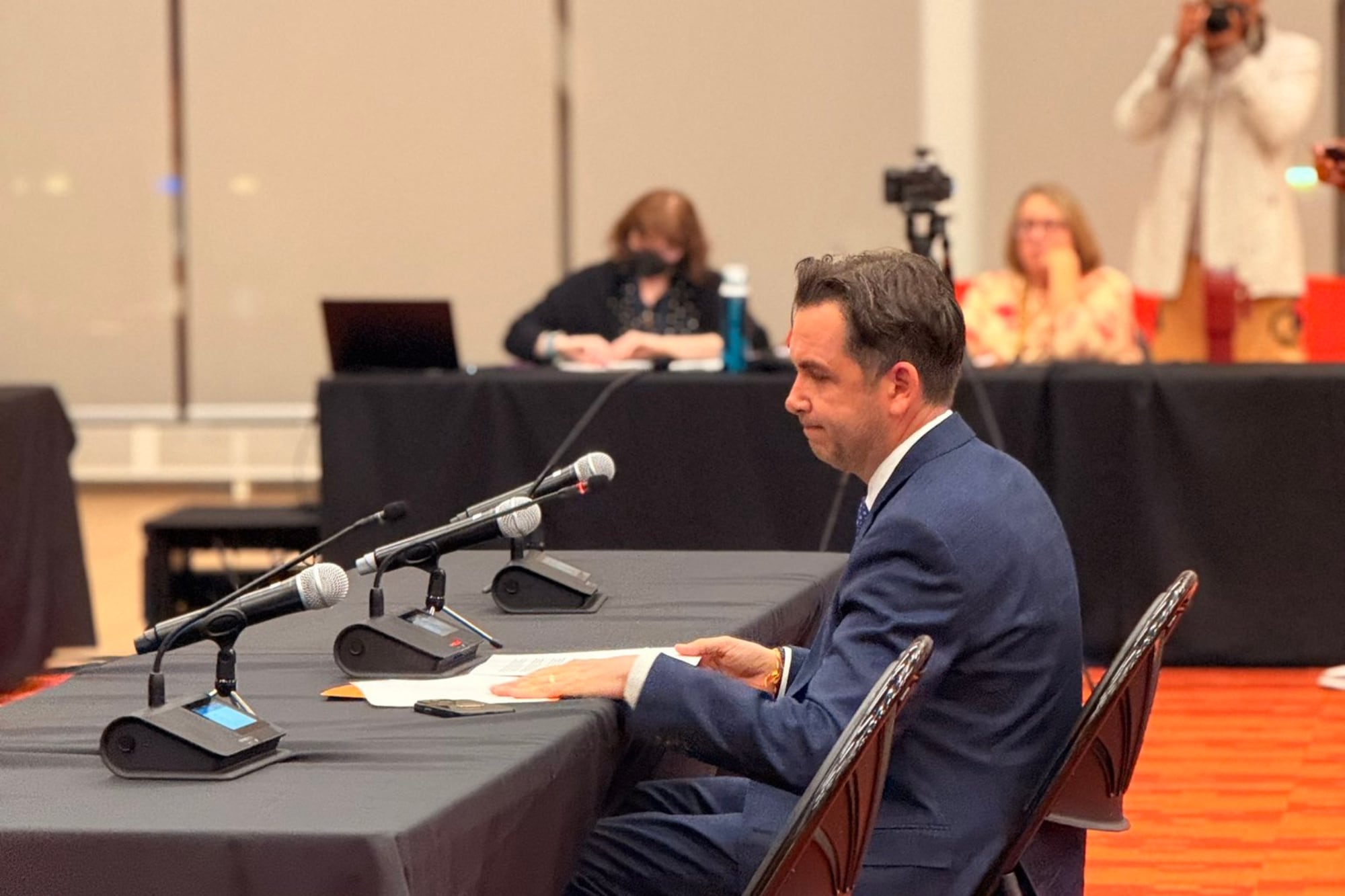 El mensaje progresista de Steve Fulop, atrae a la base demócrata