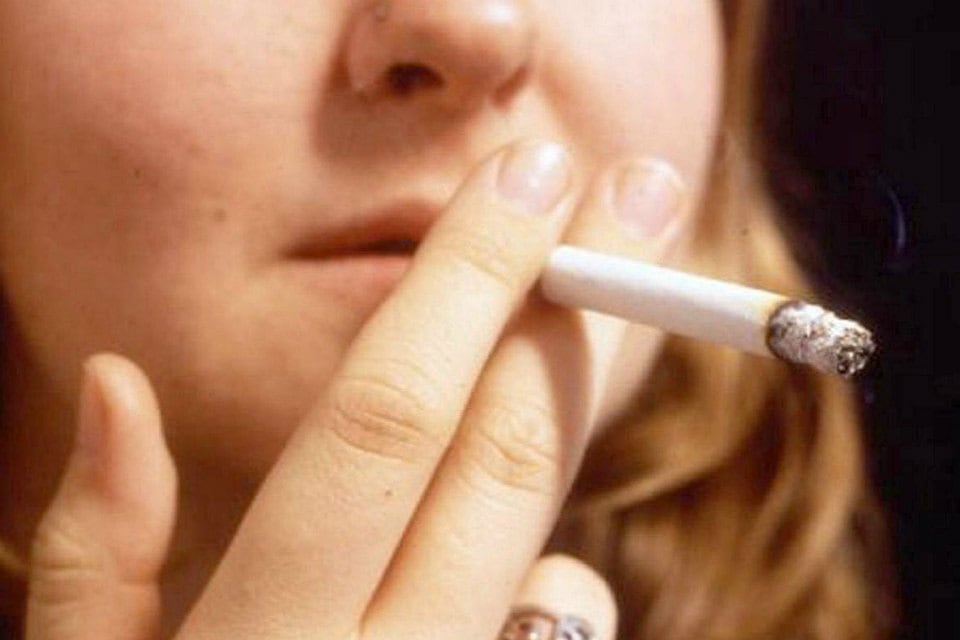 El tabaquismo es uno de los principales factores de riesgo del cáncer de pulmón