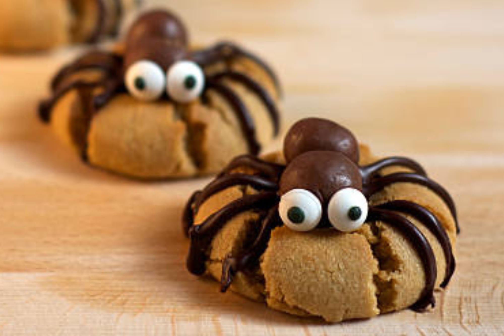 Receta para Halloween: las “arañas de chocolate” que los chicos aman