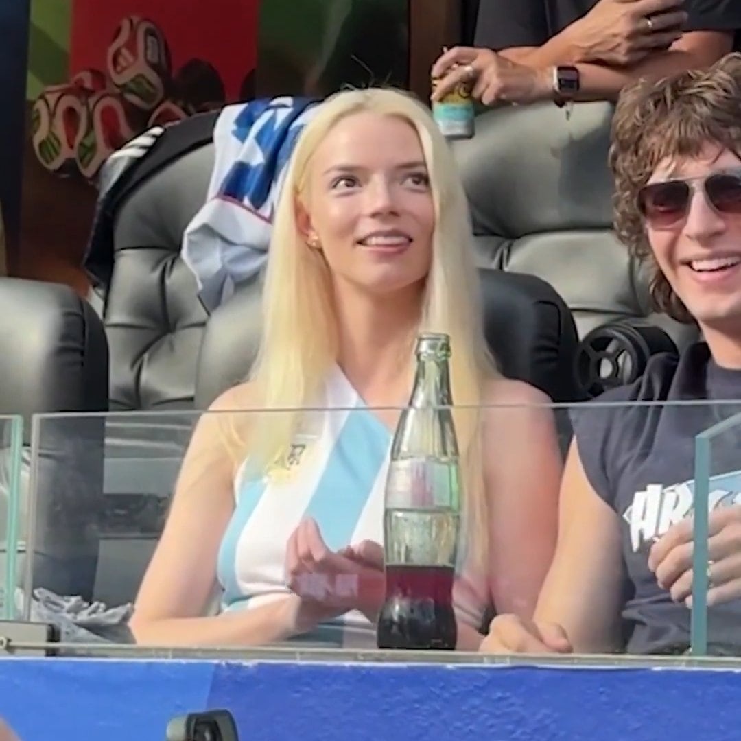 Anya Taylor Joy, presente en el SoFi Stadium de Los Ángeles