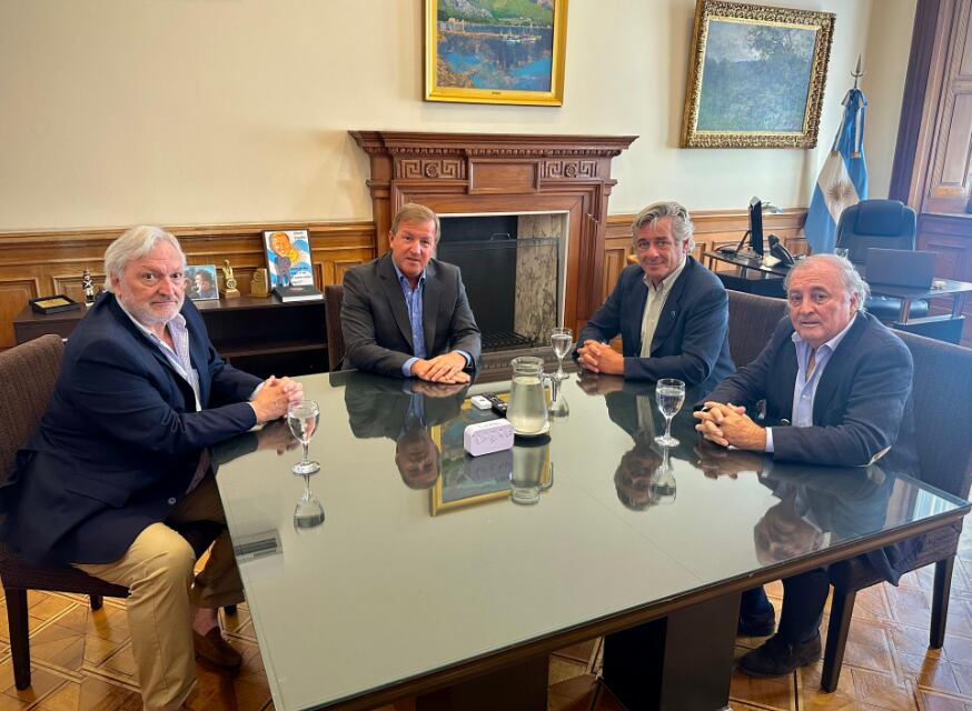 Etchebehere, Serenellini, Pino y Odriozola en Casa Rosada