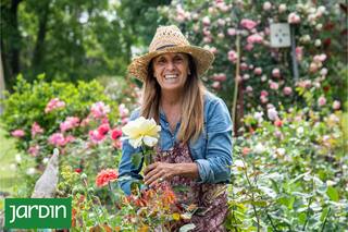 Fanática de las rosas, empezó con tres plantas y ya tiene unos 700 rosales en su chacra de Zárate
