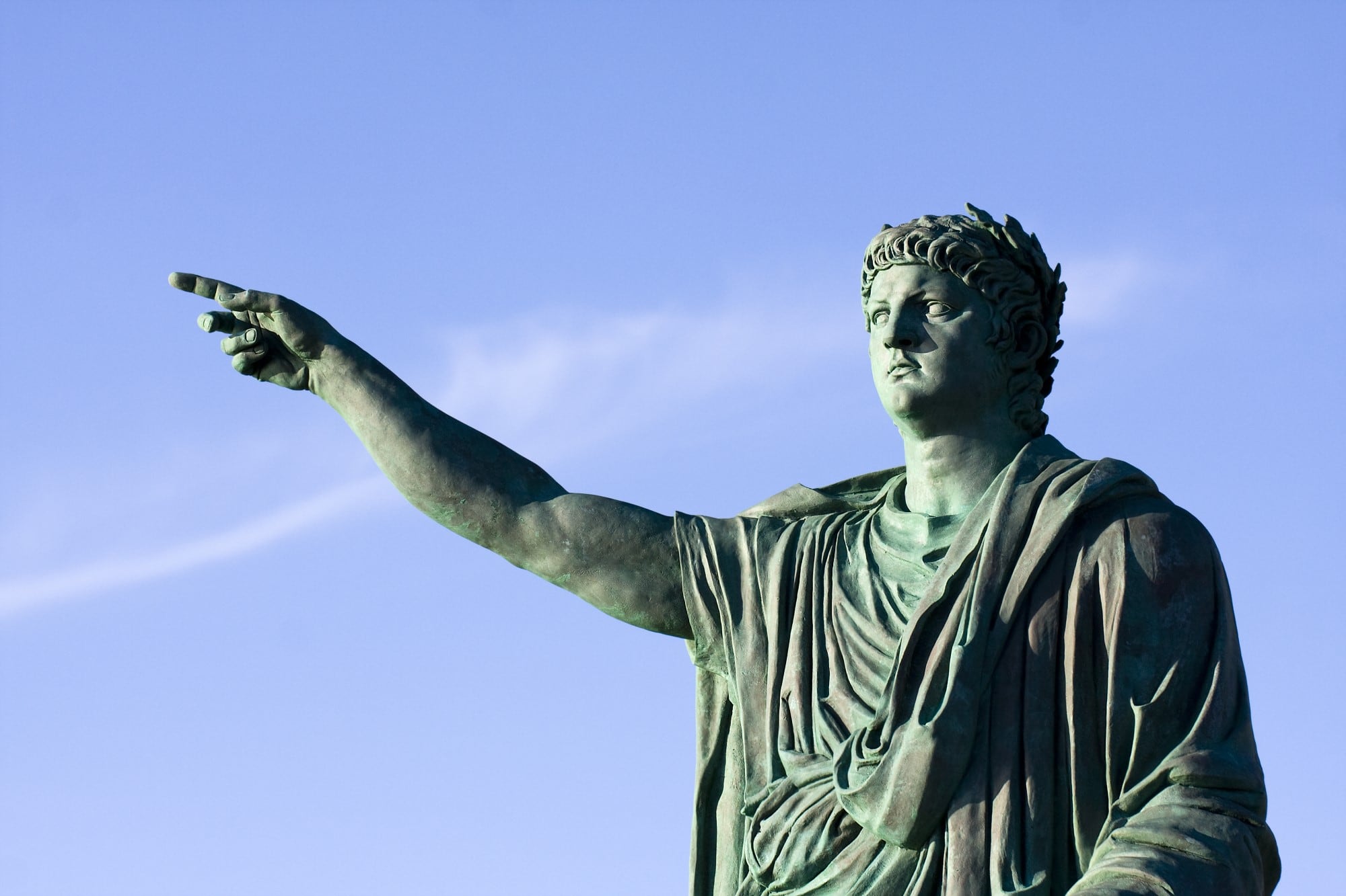 Nerón, hizo mucho más que incendiar Roma