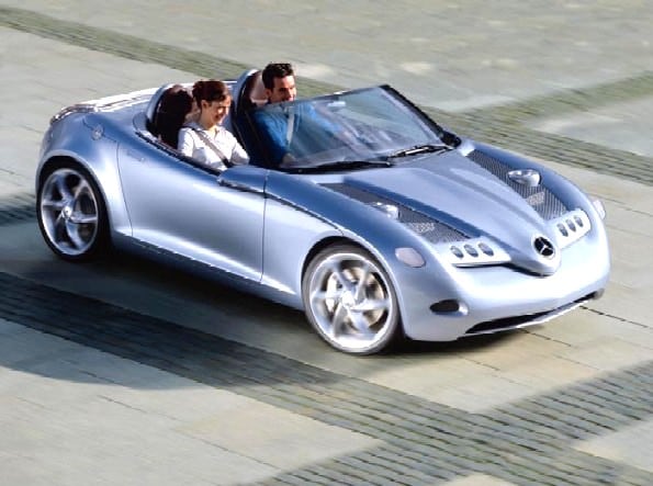 Los 5 concept cars que de tan adelantados a su época nunca se fabricaron 15 El Vision SLA mezclaba el espíritu del SL con la base mecánica del entonces Mercedes-Benz A-Class