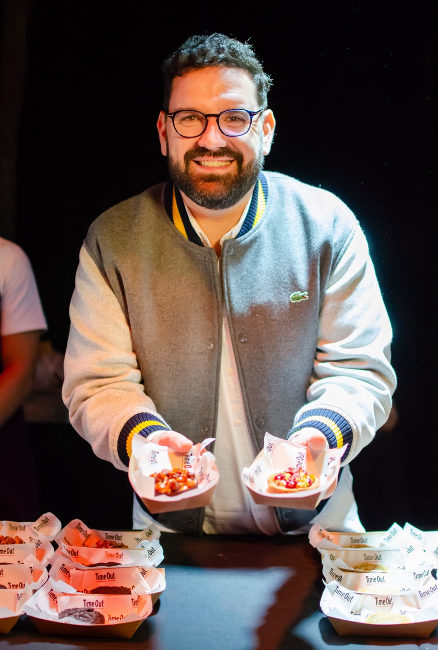 Damián Betular fue el responsable de uno de los puestos especialmente preparados para que los chefs pudieran cocinar en vivo para todos los presentes