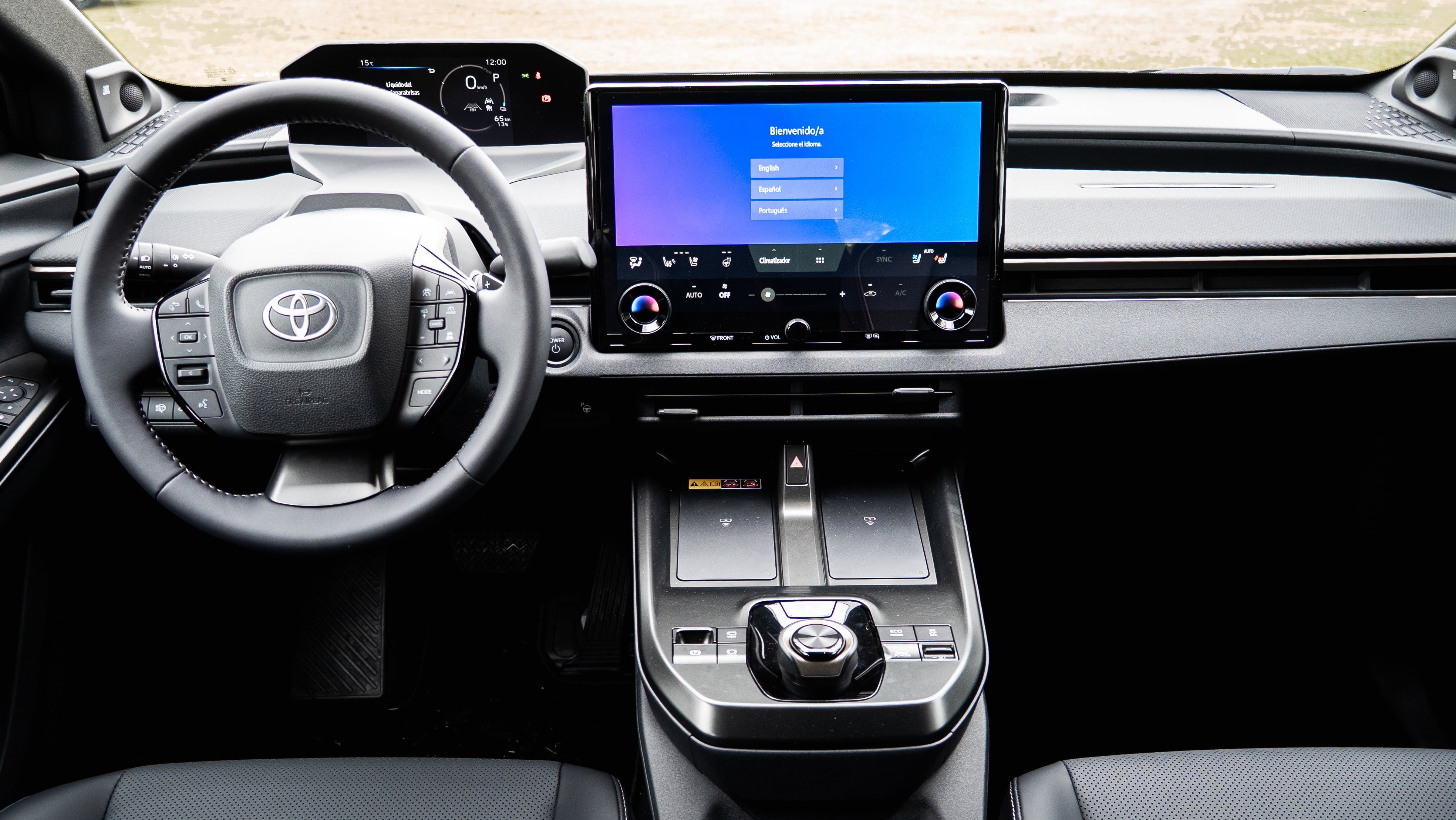 Interior del nuevo Toyota bZ4X
