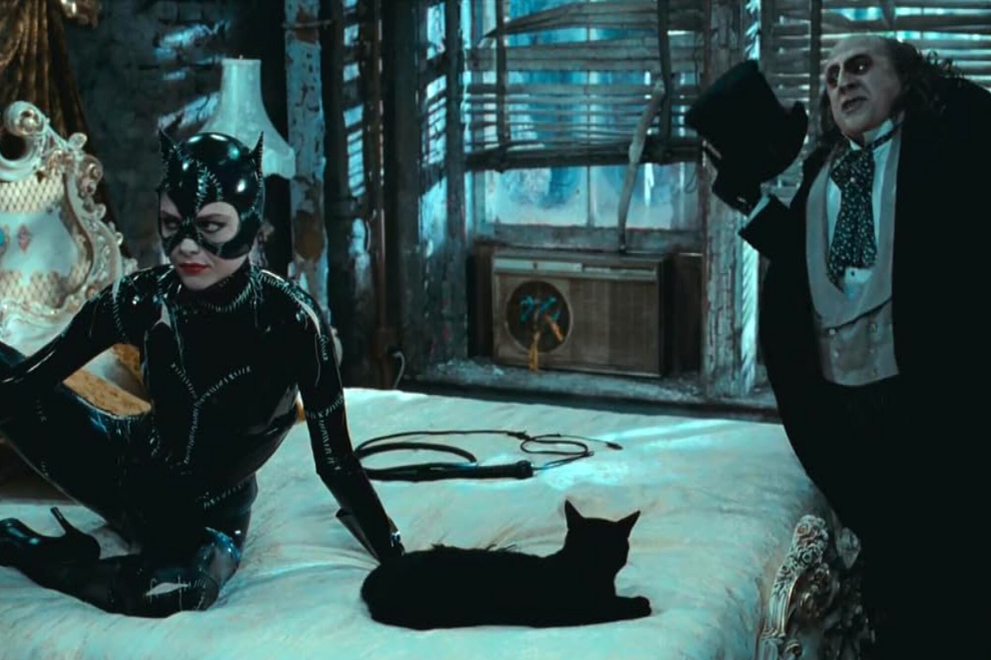 El actor contó habló sobre su experiencia con Michelle Pfeiffer en el set de Batman: vuelve