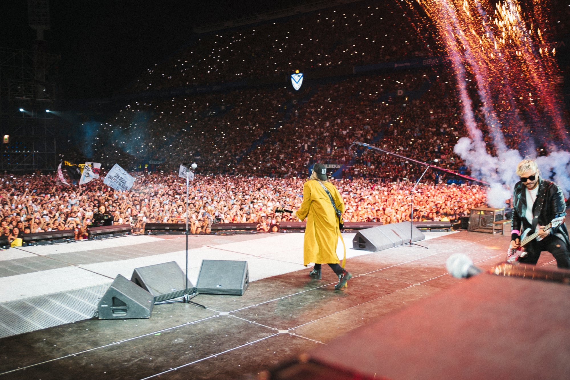 Casi tres horas de show, en la primera función de Airbag en Vélez