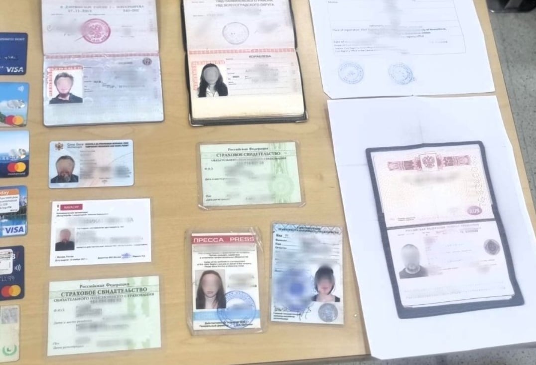 Documentación secuestrada al entorno del ruso Konstantin Rudnev