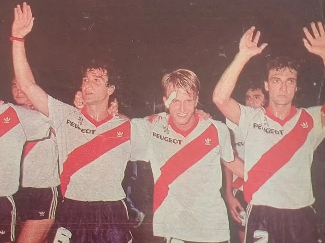 Sebastián Albín: jugó en la primera de River, metió un hit cumbiero que bailó el país, pasó por un reality y ahora se dedica a la cocina
