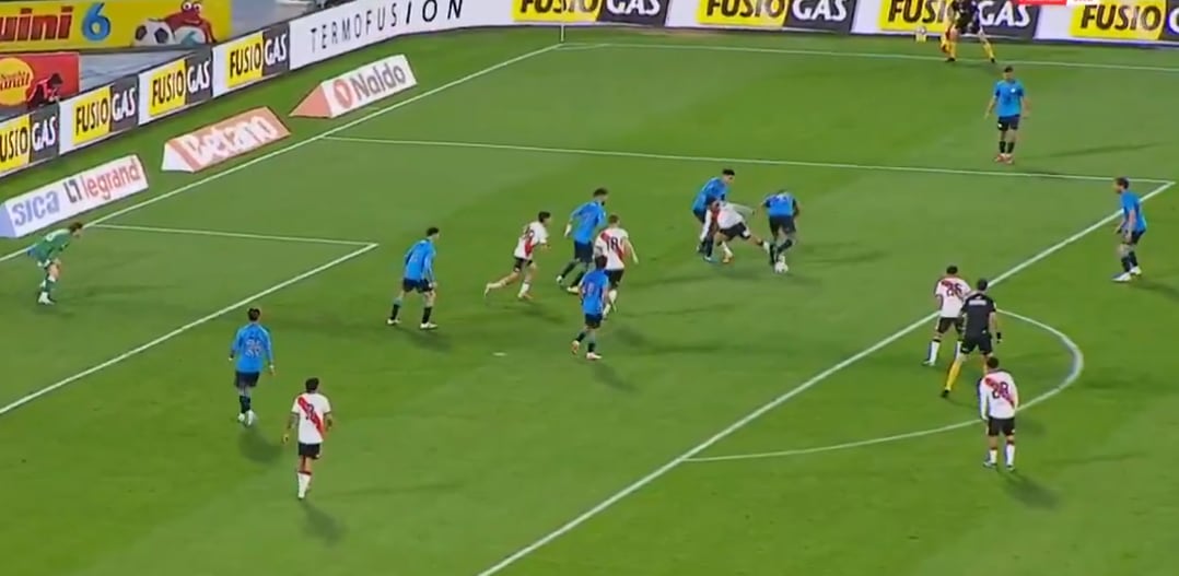 La polémica por el primer gol de River ante Belgrano: qué tuvo en cuenta el árbitro para convalidarlo