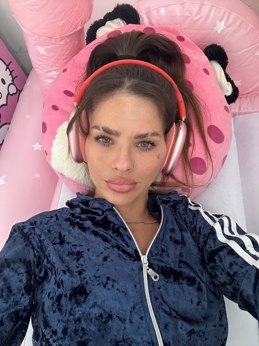 Para interpretar al personaje, Suárez se rapó las cejas y se oscureció el cabello (Foto: Instagram @sangrejaponesa)