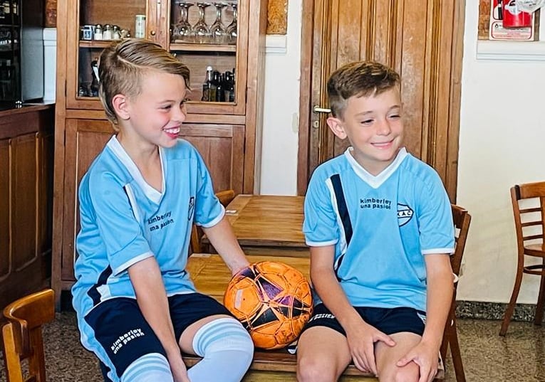 Ubicado en Villa Devoto, el Club Kimberley es reconocido por su tradición en baby fútbol y futsal