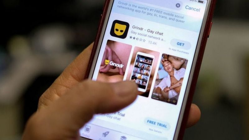 La víctima fue contactada por los abusadores después de bajarse la app Grindr