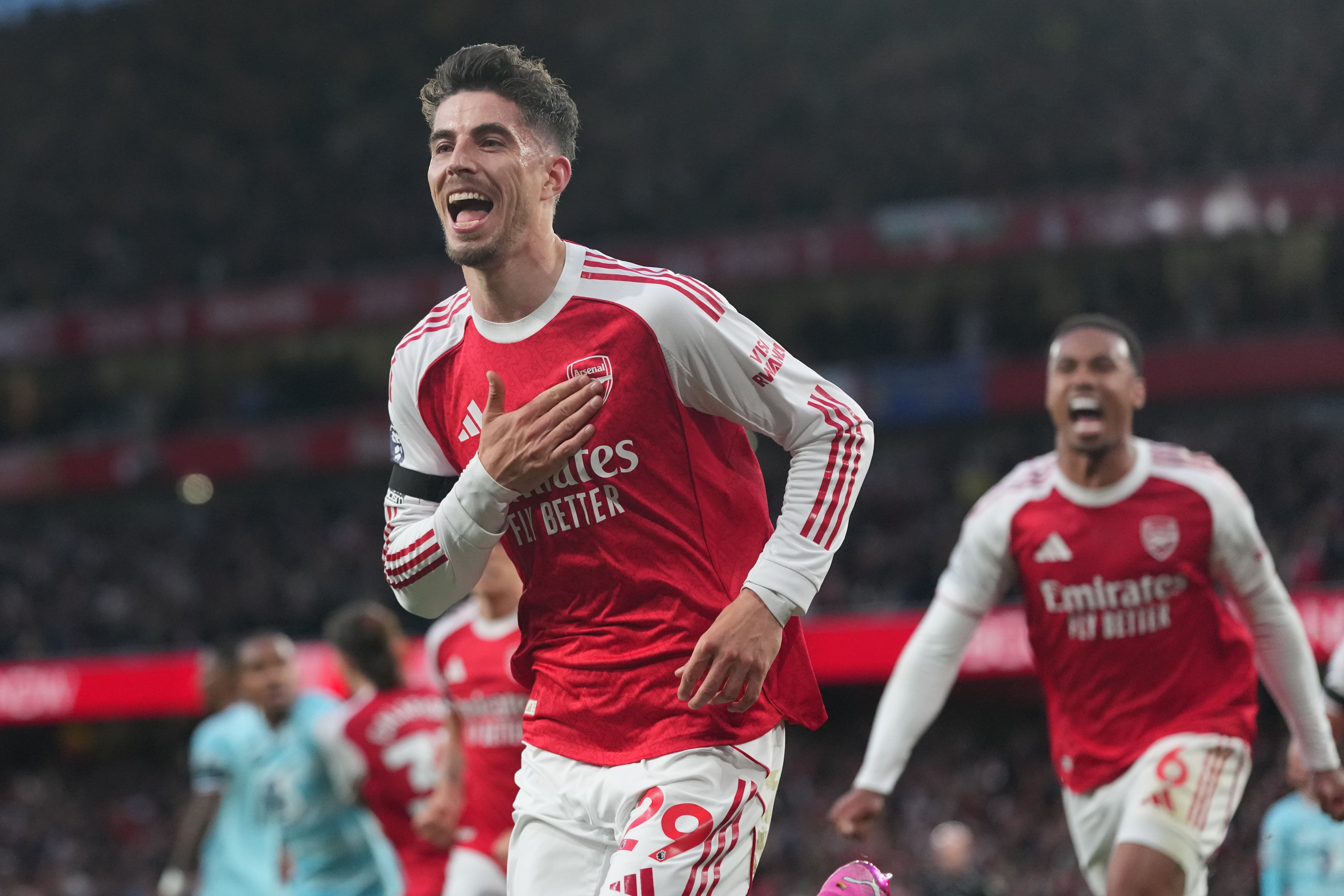 Arsenal es campeón y termina con una racha de 22 años sin títulos en la Premier League