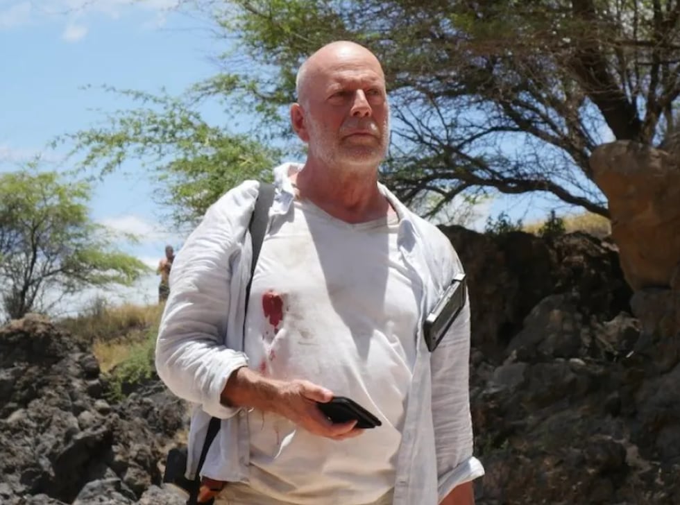 Bruce Willis en Un paraíso peligroso (2022)