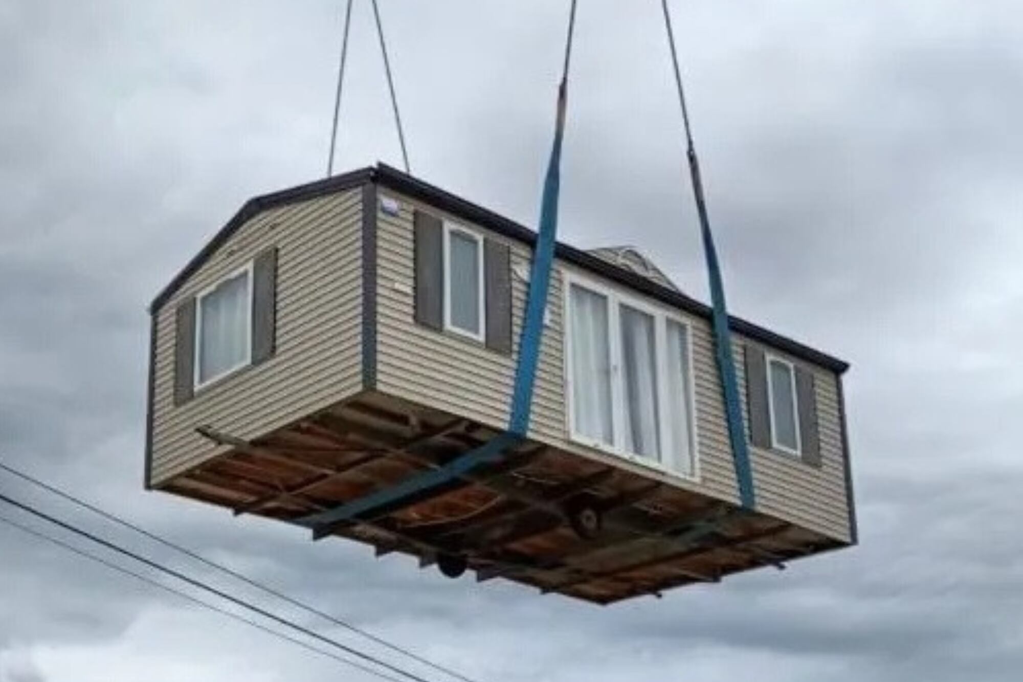 El tamaño de la vivienda es clave: single-wide, double-wide y triple-wide marcan saltos de precio