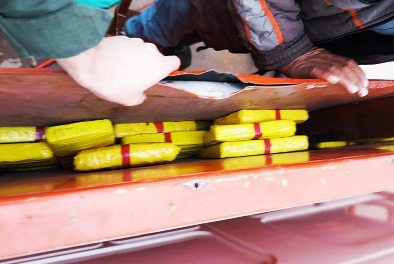 Salta: tras identificar su voz en un peritaje, condenan a 9 años de prisión a un comerciante por su intervención en un transporte de 136 kilos de cocaína