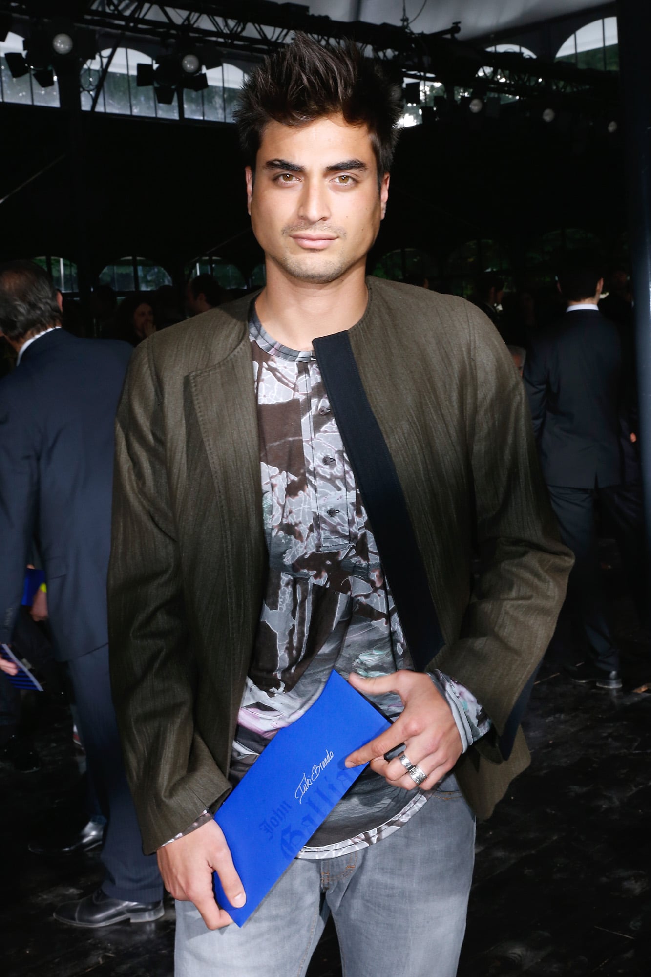 Tuki en sus días de modelo
top. Esta vez como invitado estrella en el
desfile de John Galliano, en 2014 en París