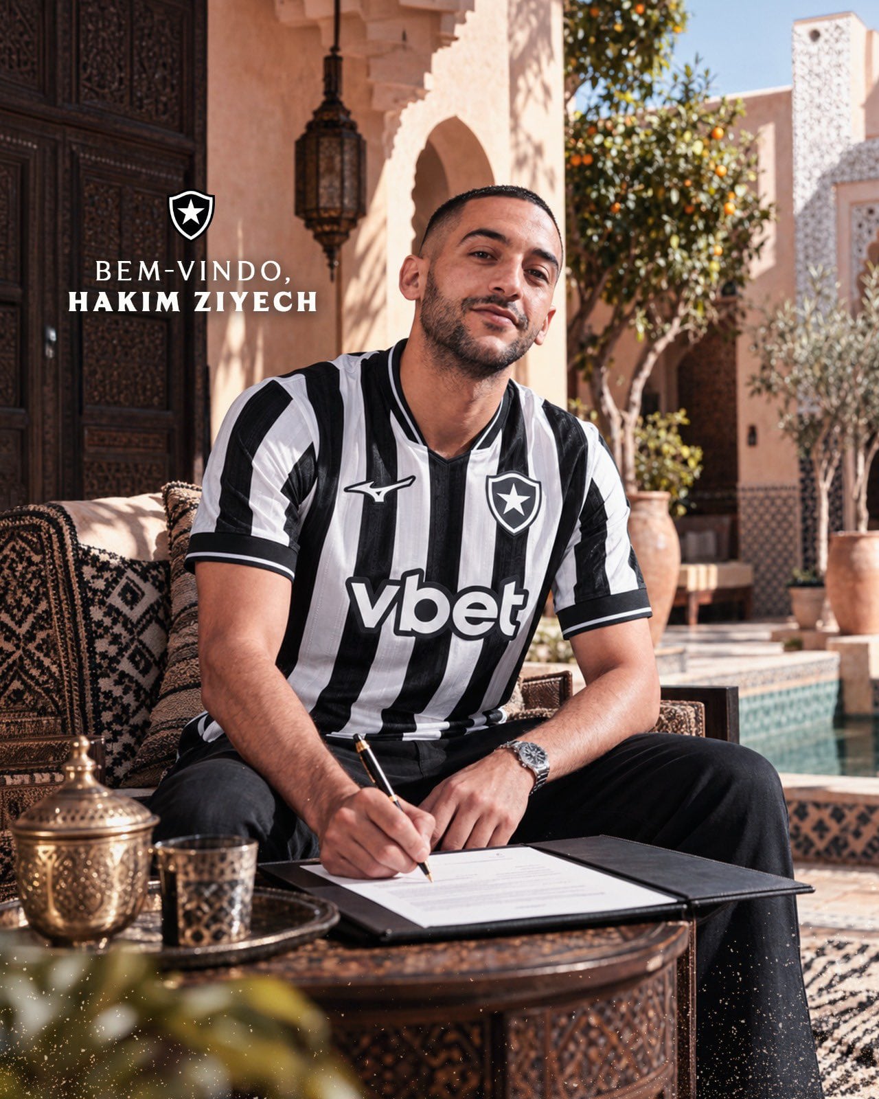 La firma del contrato del marroquí Ziyech con Botafogo, toda una apuesta