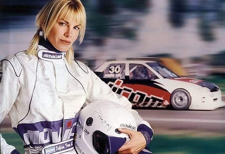 Delfina fue piloto de autos y llegó a competir en TC2000