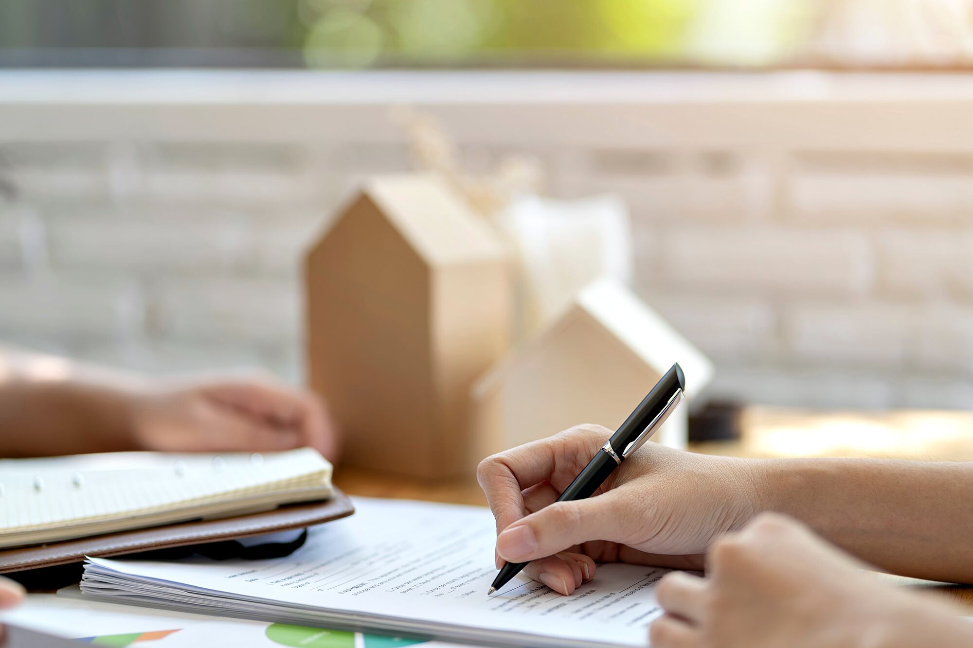 La Argentina, en tanto Estado Parte de tratados internacionales, debe adoptar una “estrategia nacional” de vivienda