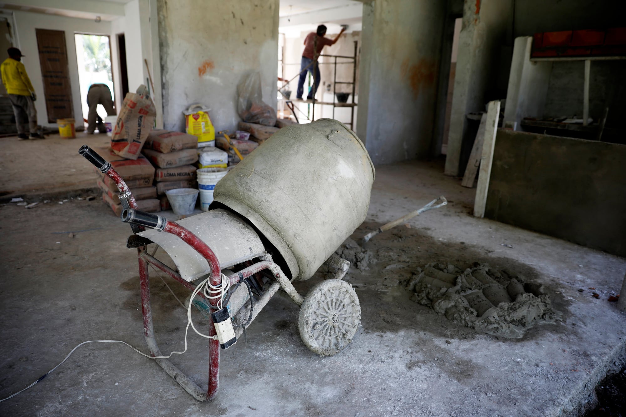 El costo de construcción en dólares continúa su tendencia alcista.