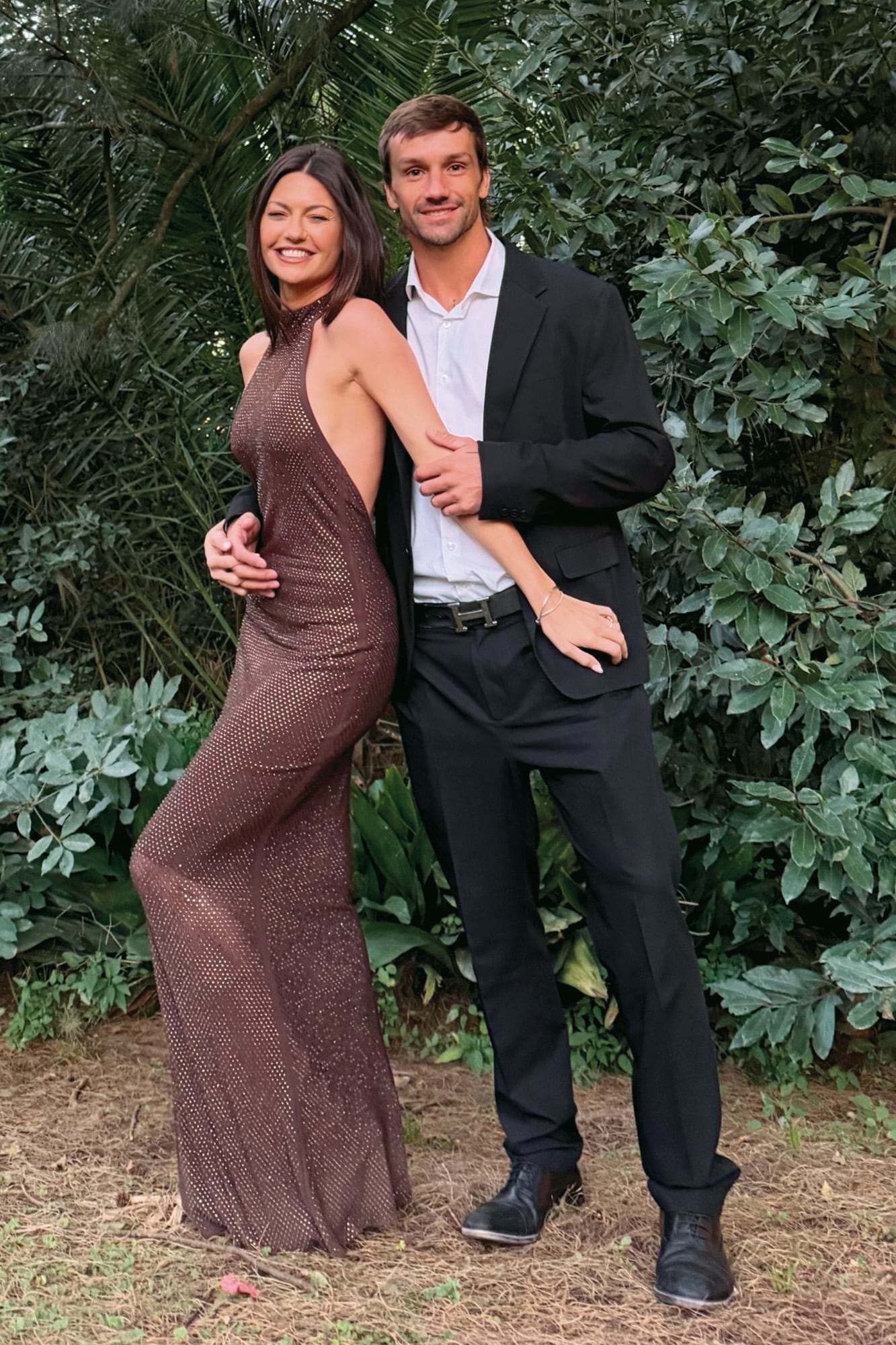 Su amiga, Sofía “Jujuy”
Jiménez posó orgullosa con su novio, Gustavo Qüerio Hormaechea