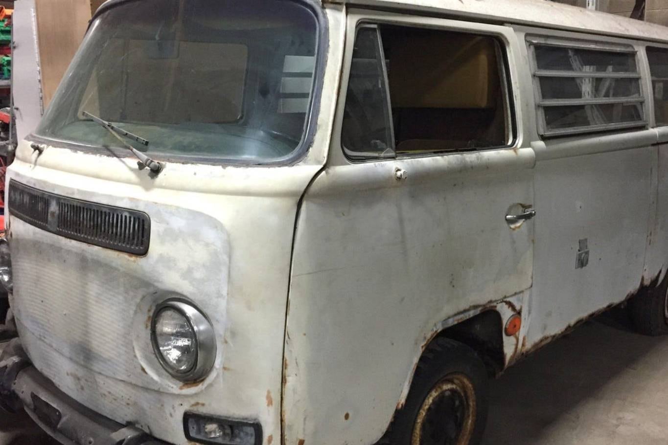 La camioneta en la que Jack Kevorkian asistió al suicidio de Janet Adkins, su primera paciente en utilizar el Thanatron, en una imagen de 2015