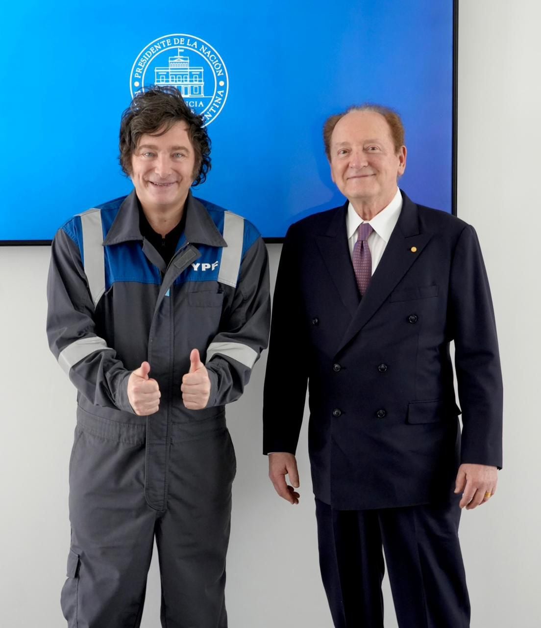 El mandatario mantuvo un encuentro con el economista estadounidense