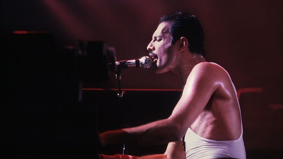 Freddie Mercury escribió