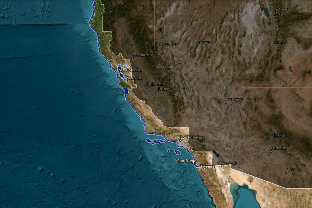 El mapa interactivo de NOAA permite ver cómo afectarían distintas proyecciones de aumento del nivel del mar en las ciudades costeras de California