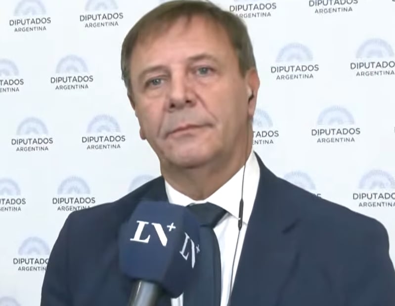 Oscar Zago, sobre Adorni y su informe de gestión: “Creo que tiene el boleto picado; es un mentiroso”