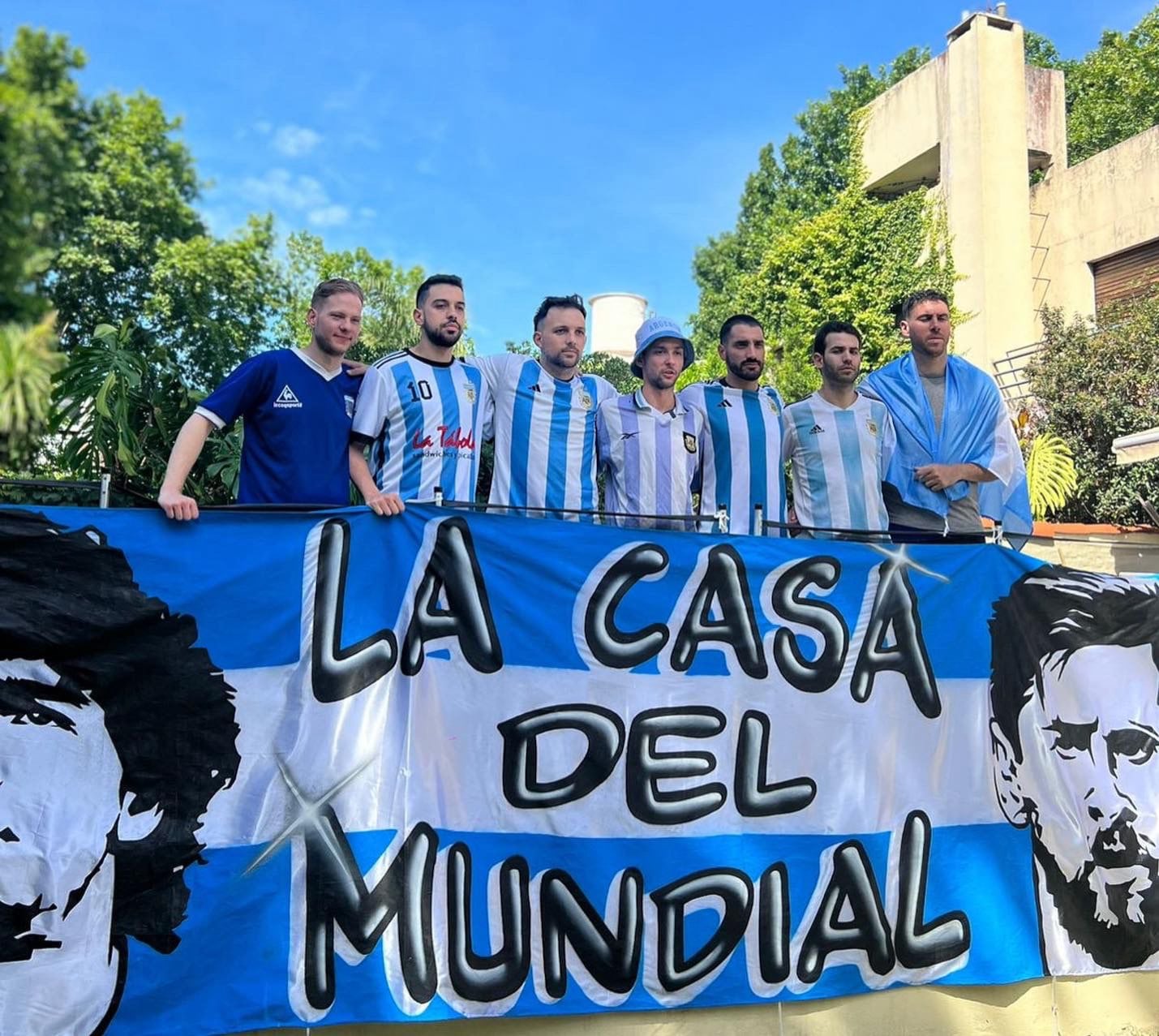 El grupo de amigos se muestra con ganas de iniciar un nuevo Mundial (Foto: Gentileza Agustín Slupski)