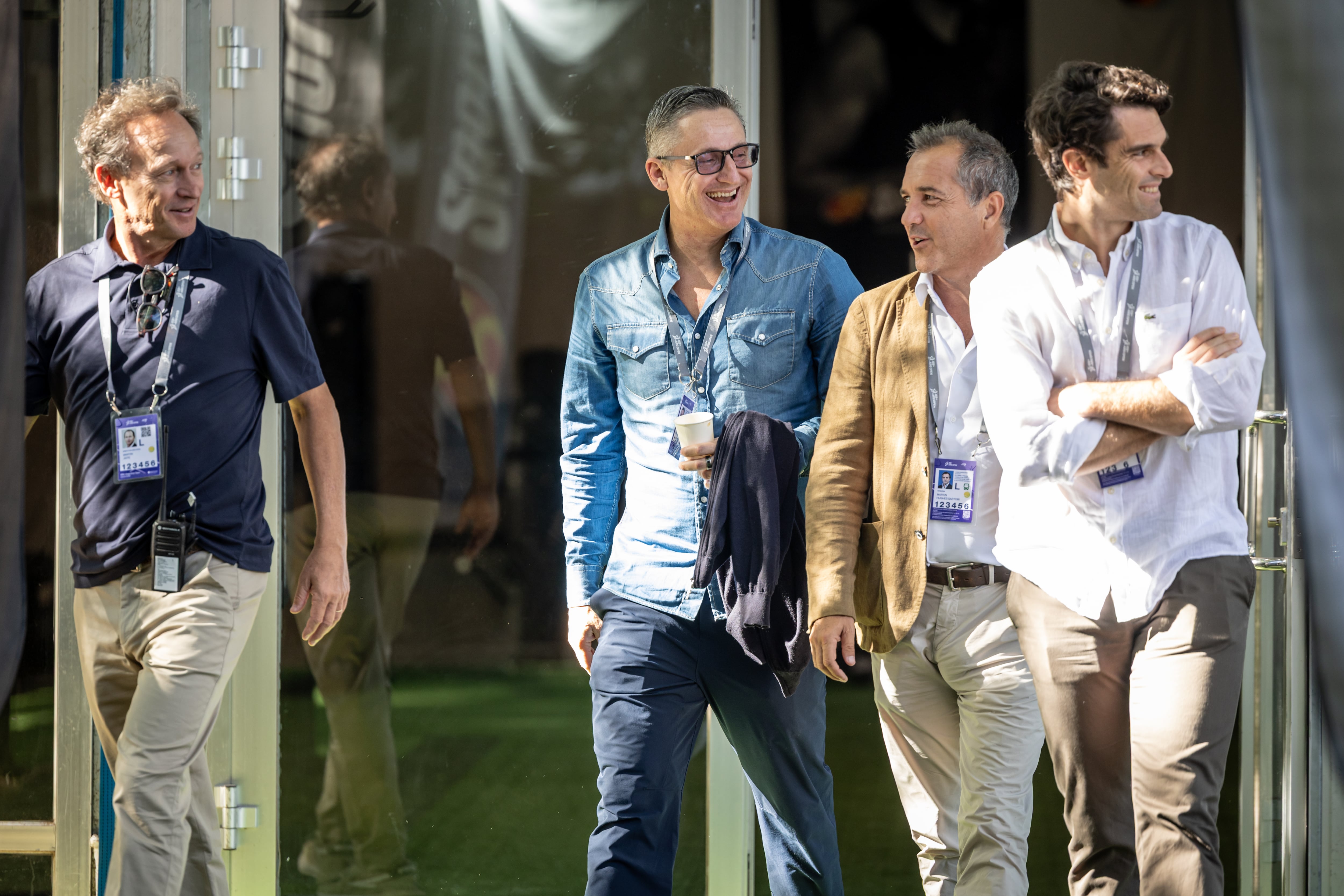 Martín Jaite, Andrea Gaudenzi, Martín Hughes (Tennium) y Pablo Andújar (del board de la ATP), recorriendo el BALTC