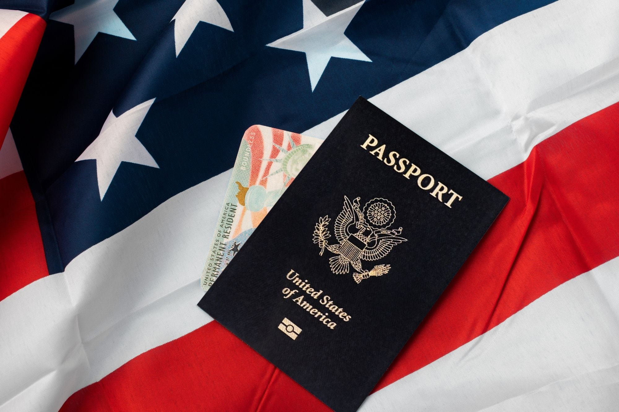 Uscis indicó que, después de una revisión interna, no se evaluó correctamente a numerosos solicitantes de naturalización y residencia permanente legal
