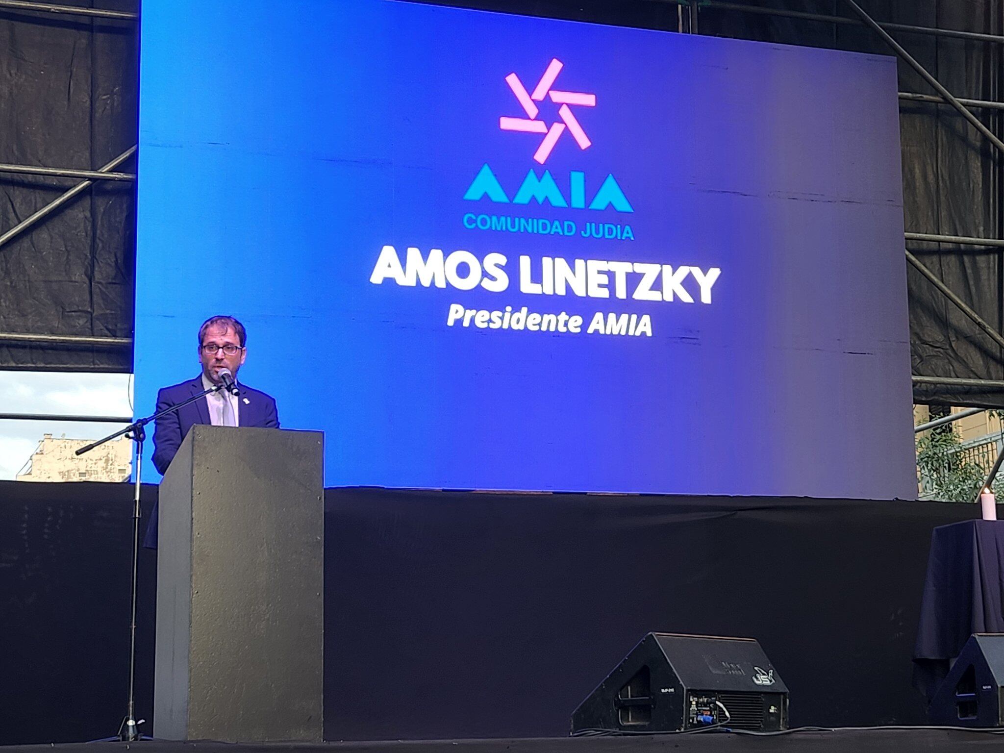 El presidente de AMIA, Amos Linetzky comparte su mensaje