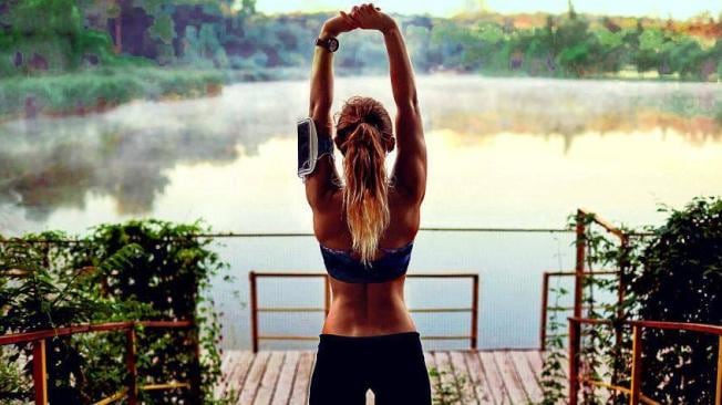 Los ejercicios que hay que hacer para bajar la ansiedad y cuidar el cuerpo, según Harvard