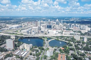 Por qué es un buen negocio invertir en Orlando