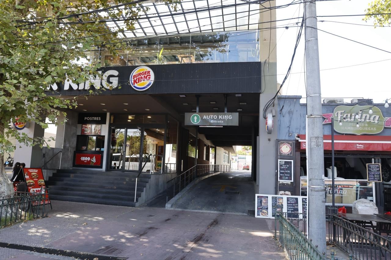 El caso $LIBRA: el jubilado de Tigre que recibió más de 1 millón de dólares de Hayden Davis figura en sociedades del exterior y está autorizado a conducir autos de alta gama