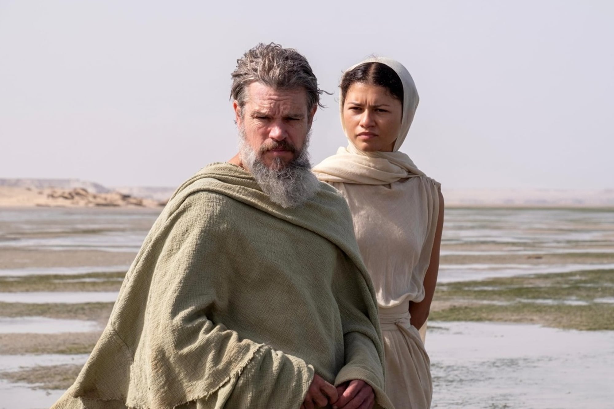Matt Damon interpreta a Odiseo y Zendaya a Atenea