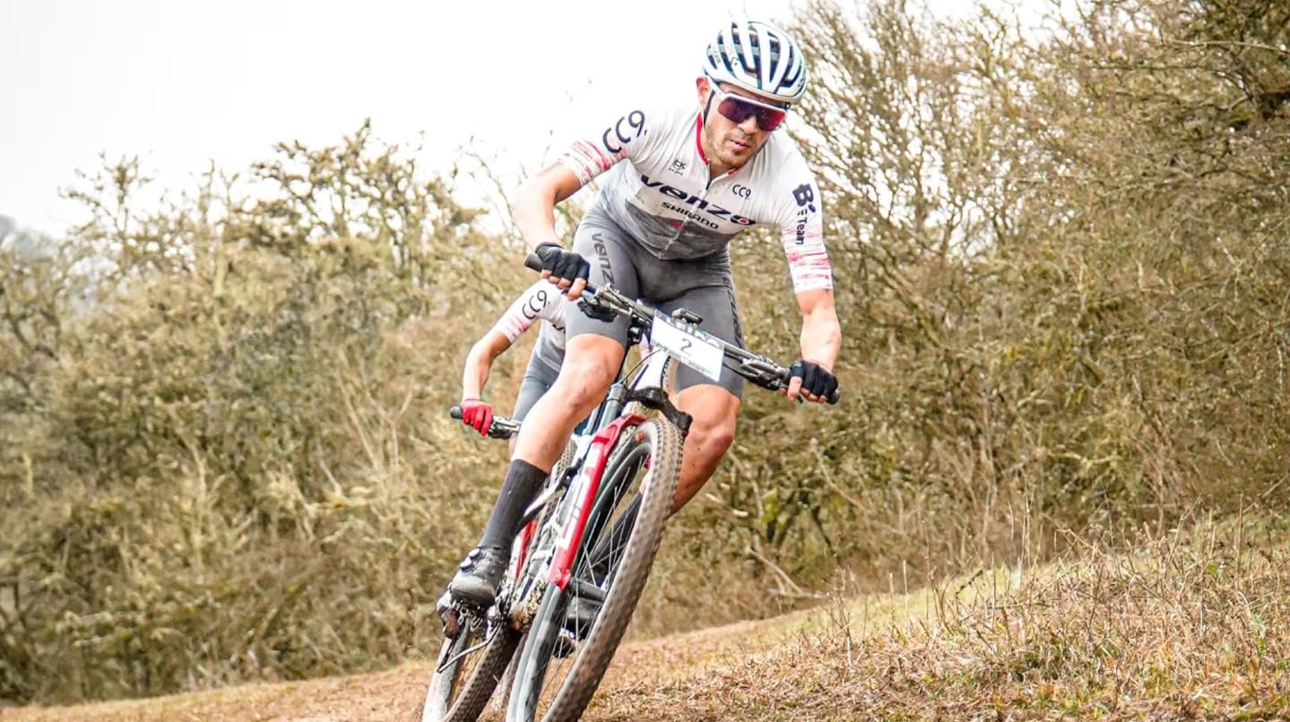 Fernando Contreras ganó una histórica medalla de oro en mountain bike (Instagram)