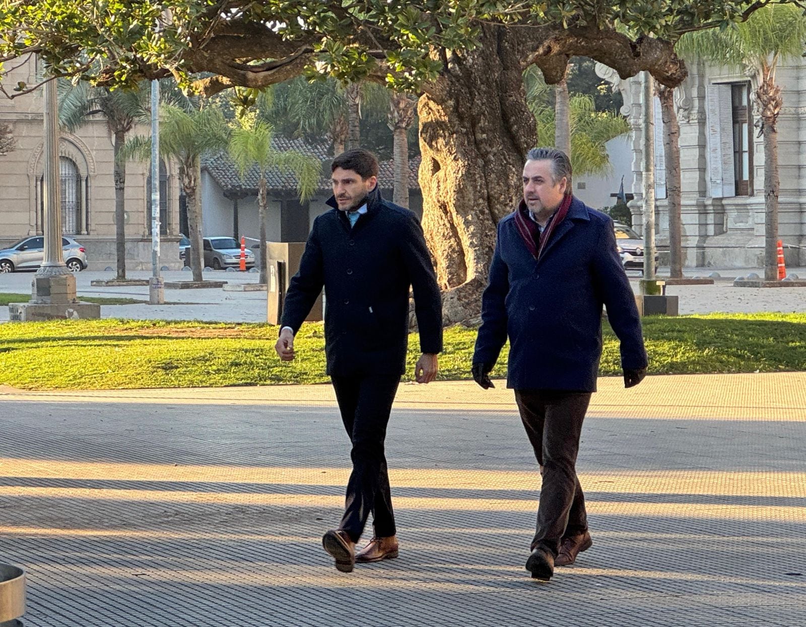 Cococcioni, a la izquierda del gobernador de Santa Fe, Maximiliano Pullaro