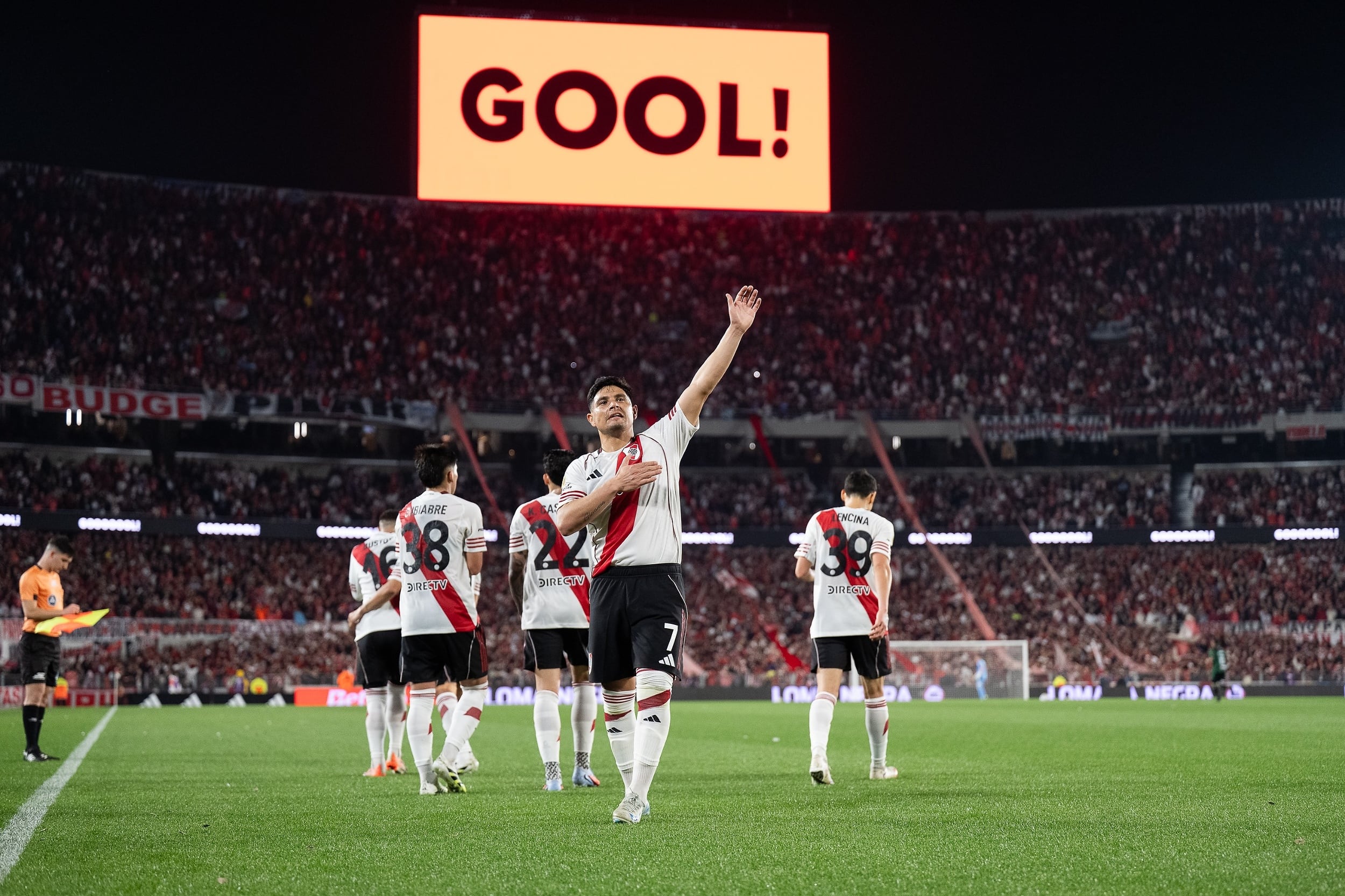 Maximiliano Salas convirtió el 2 a 0 definitivo en la victoria de River frente a San Martín de San Juan en la séptima fecha del Torneo Clausura