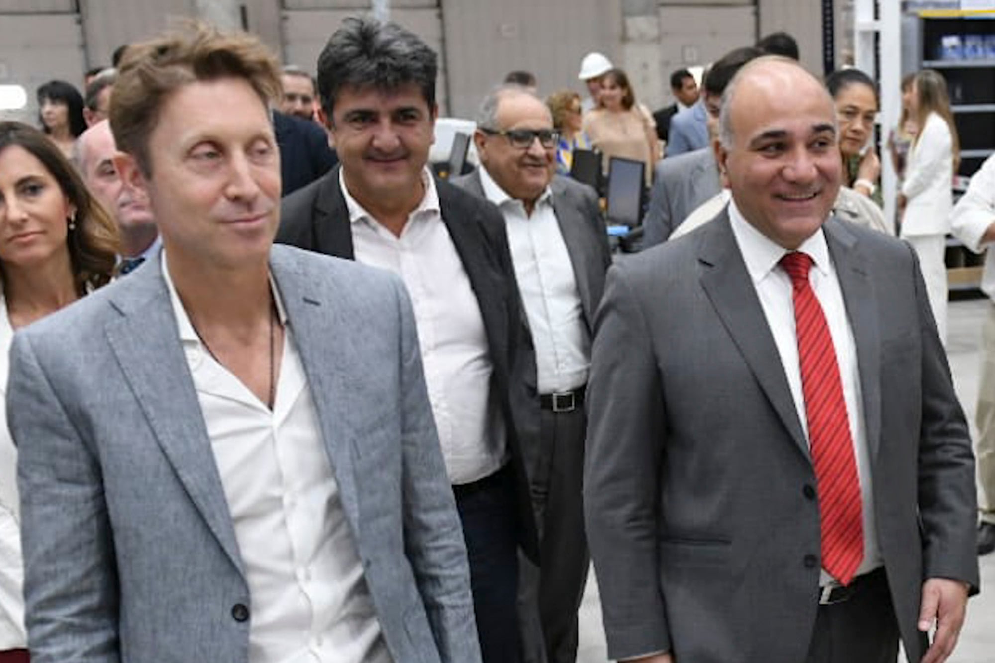 Kovalivker, presidente de la Suizo Argentina, junto al exgobernador Juan Manzur en una inauguración en Tucumán