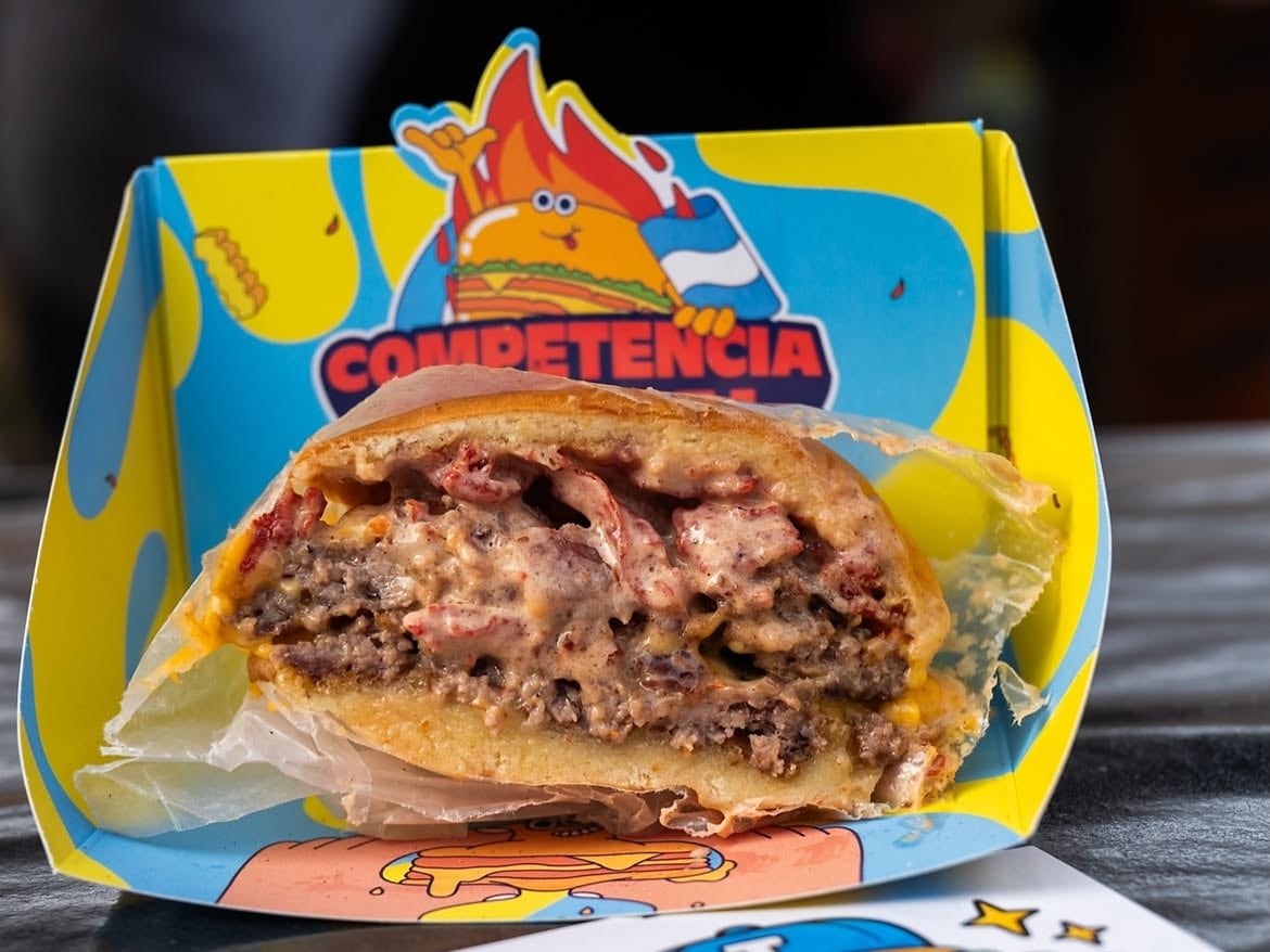 Tripp Burguer: “Cuando apenas terminás de hacer la hamburguesa, recomiendo que la cierres cinco minutos con papel parafinado o de aluminio”
