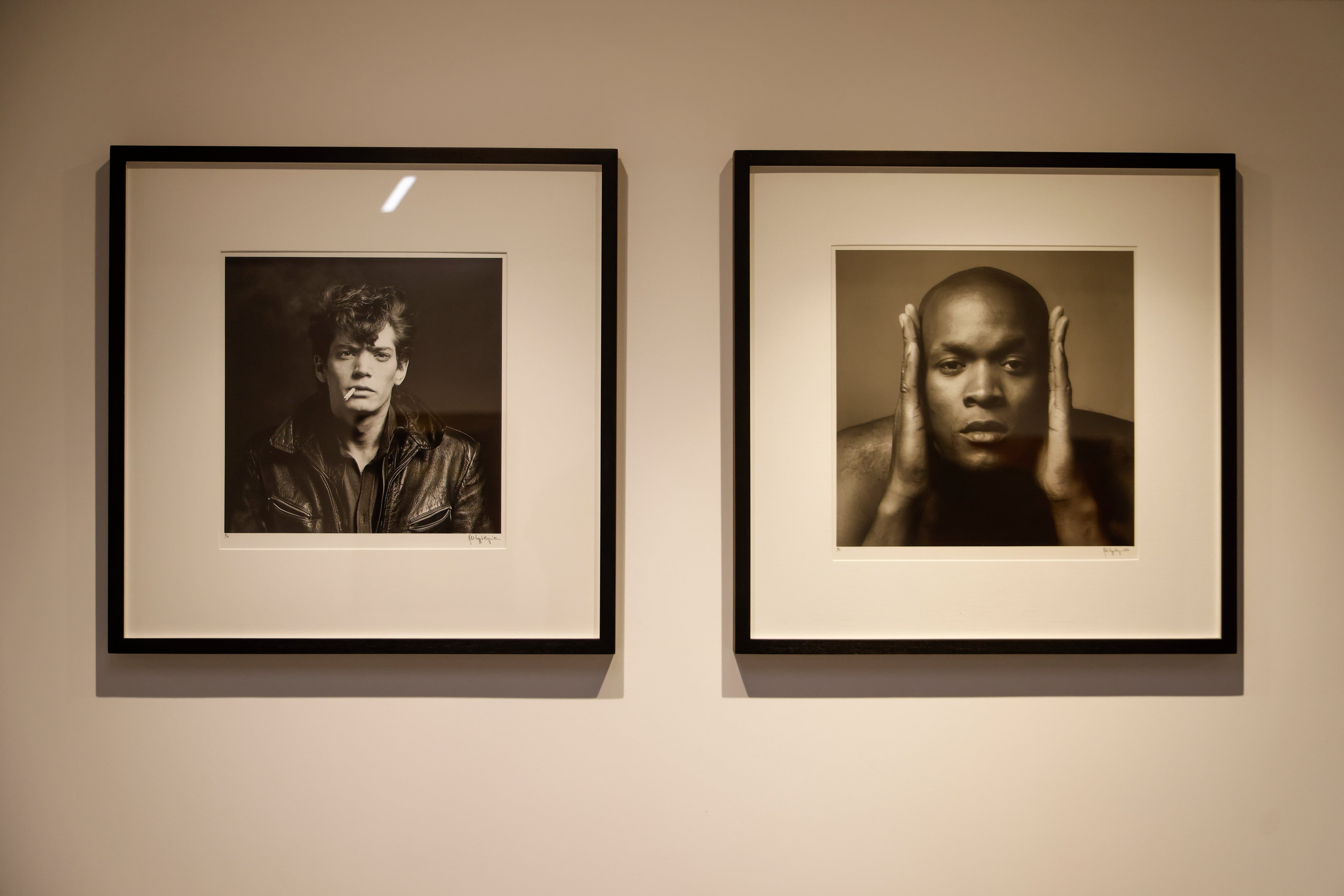 Fotografías de Robert Mapplethorpe incluidas en la muestra curada por Mayer